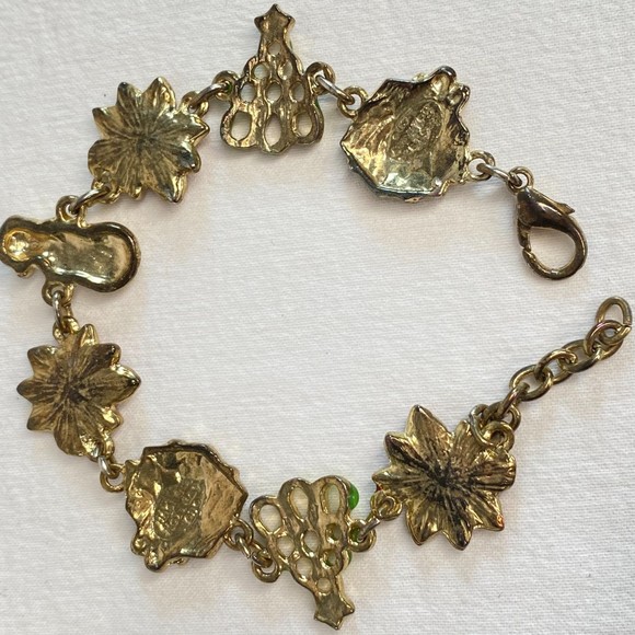 Christmas Charm Bracelet Gold Tone Chain Lobster Claw Enamel Coated Charms - Picture 7 of 9